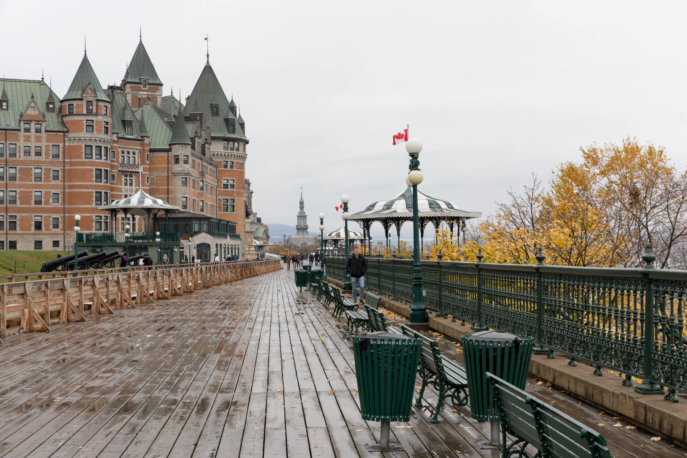 Dufferin Terrace with Château Frontenac and its historic gazebos.